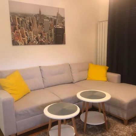 זאגרב Apartman Arena-Velesajam Vito מראה חיצוני תמונה