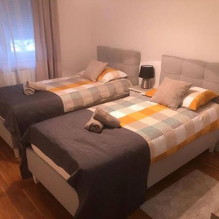 זאגרב Apartman Arena-Velesajam Vito מראה חיצוני תמונה
